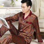 Pyjama de luxe en soie glacée pour homme