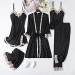 Chic ensemble chemise de nuit en soie motif floral