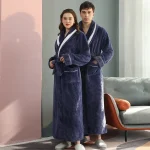 Pyjamas assortis pour hommes et femmes