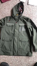 veste coupe-vent homme tendance