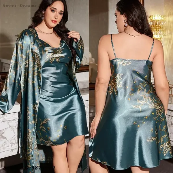Chemise de nuit à bretelles en satin